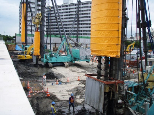 小松川二丁目高規格堤防地盤改良（Ｈ２０）工事（国土交通省荒川下流河川事務所）H21.9