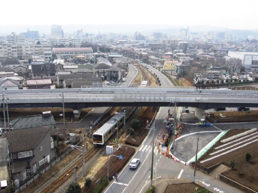 道路改築工事（中山陸橋　床版工）（埼玉県）H18.4