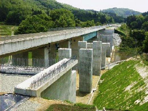 磐越自動車道　大滝根橋（下部工）工事（日本道路公団　東北支社）H12.7